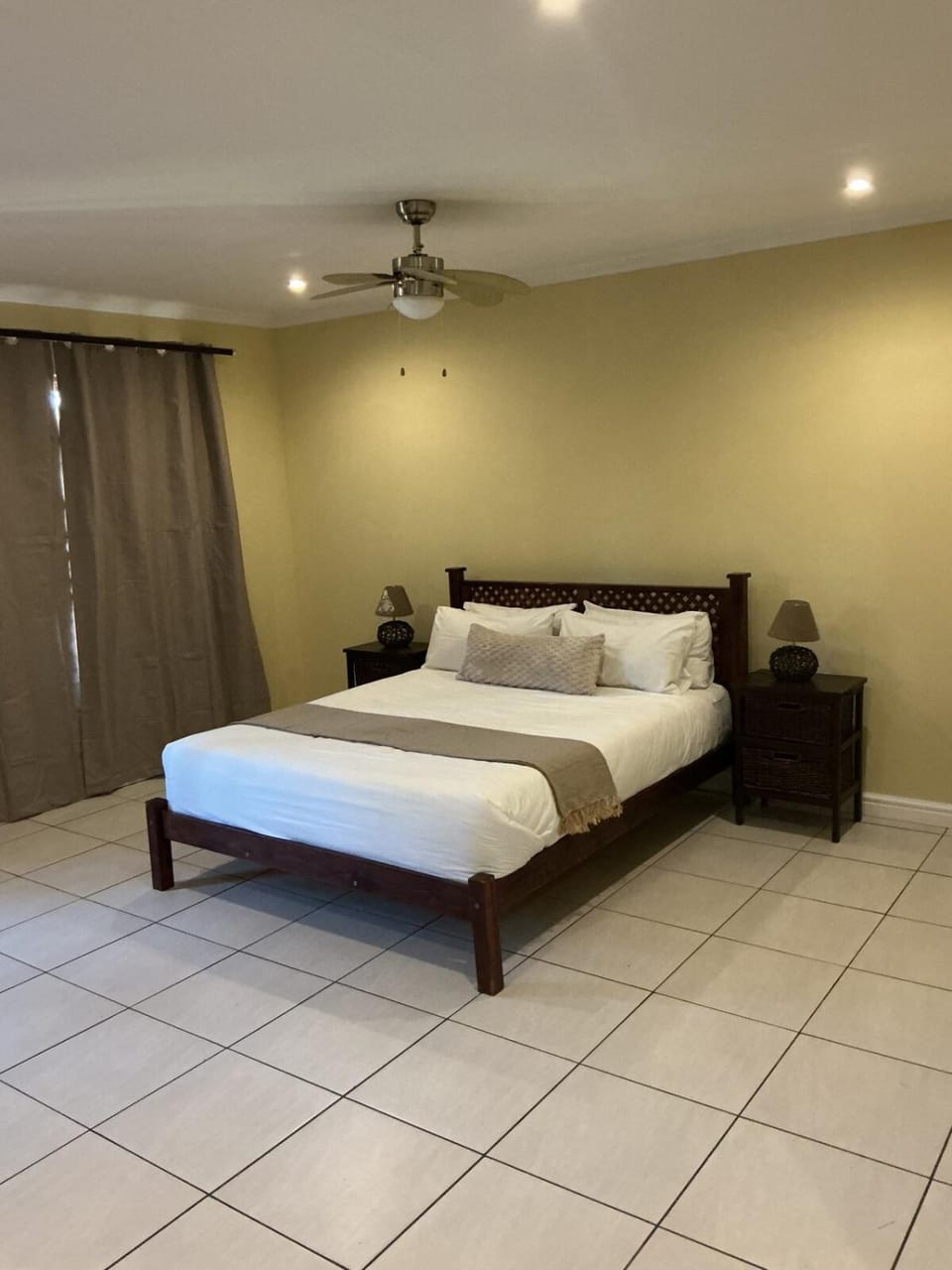Classic Cape Dutch Studio Apartment Apartment in Cape Town