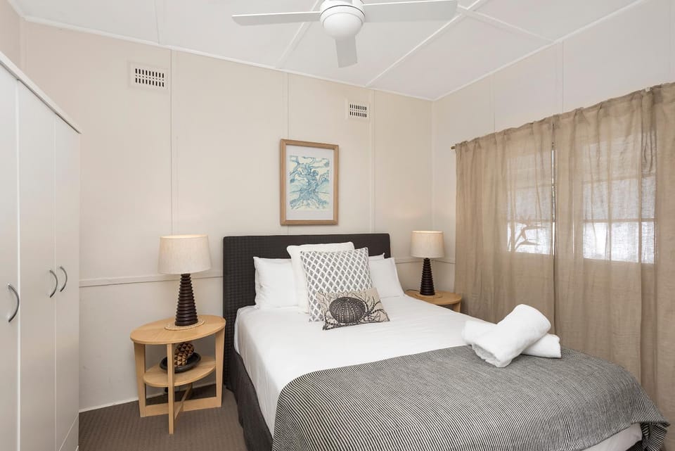 Bed, Bedroom, fireplace, towels