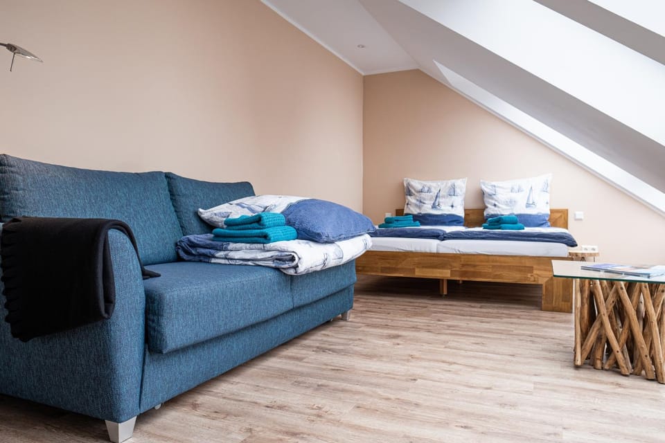 Living room, Seating area, Bedroom