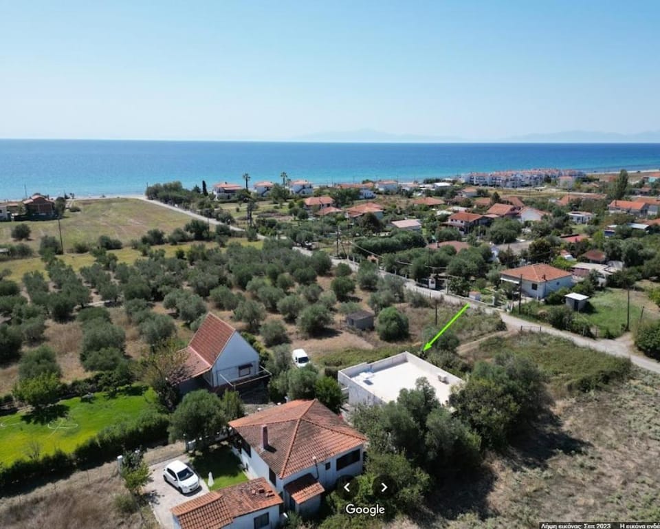 Property building, View (from property/room)