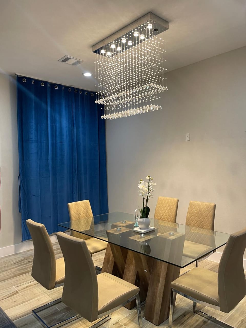 EPIK Home at Medical Center - Required minimum 31 days stay House in Houston