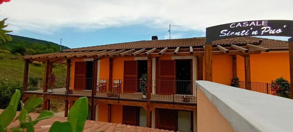 Property building, Natural landscape, Balcony/Terrace, Mountain view