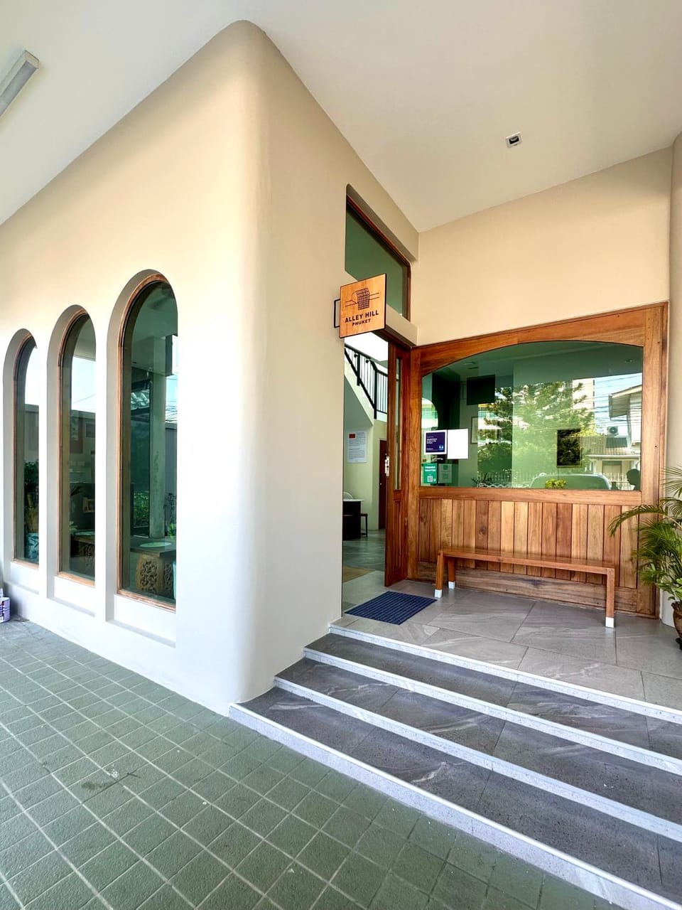 Alleyhill Phuket - Private & Cozy Boutique Apartment hotel in Wichit