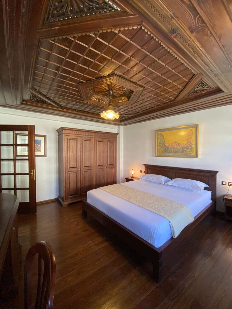 Bed, Photo of the whole room, Bedroom, wardrobe