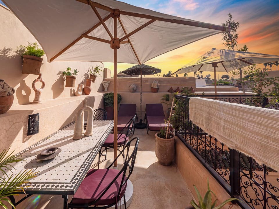 Patio, BBQ facilities, Balcony/Terrace