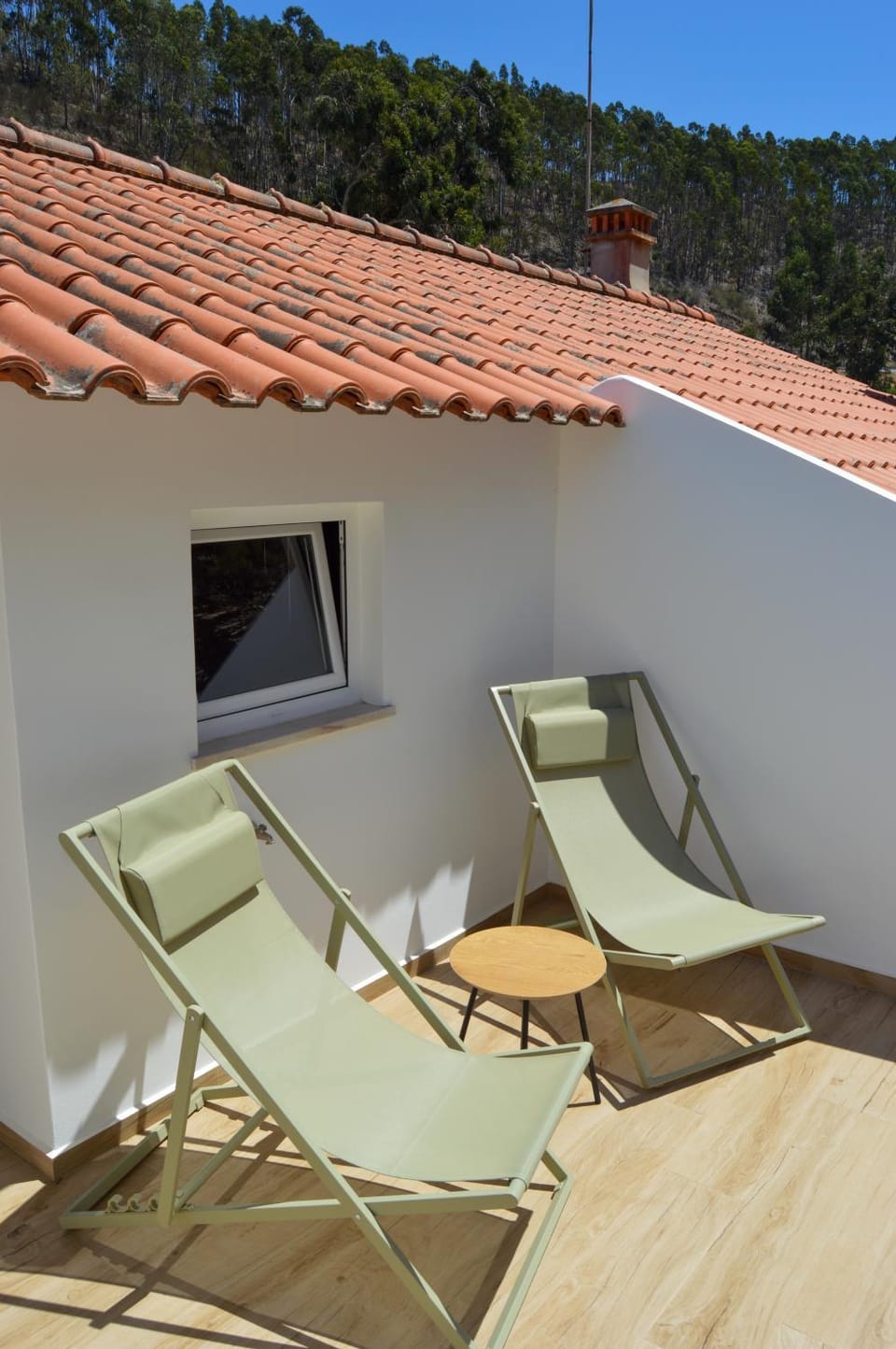 Balcony/Terrace, sunbed