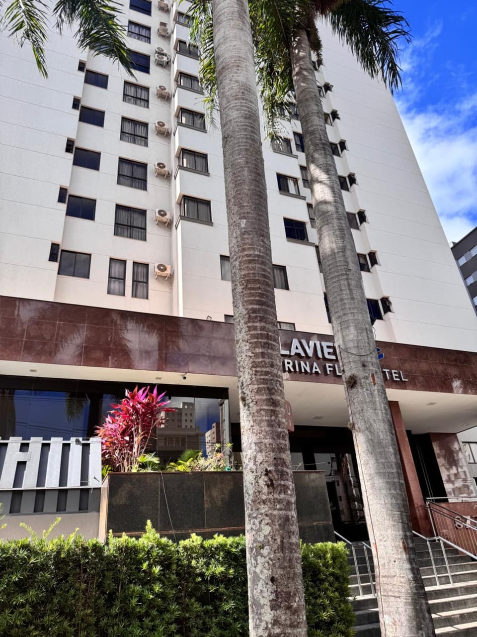 Luix Londrina Flat c jacuzzi, 43m2 , ar quente e frio, c garagem Apartment in Londrina