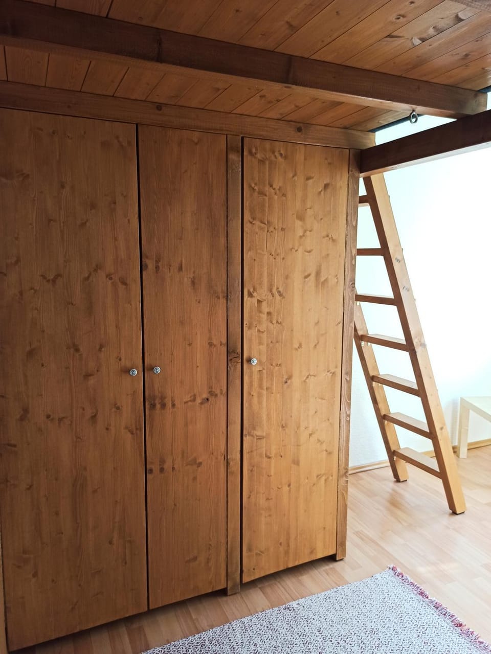 Bedroom, wardrobe