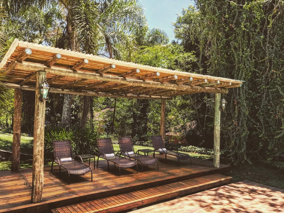 Spring, Day, Natural landscape, Garden, Garden view, Swimming pool, Internal: Not applicable to any particular room