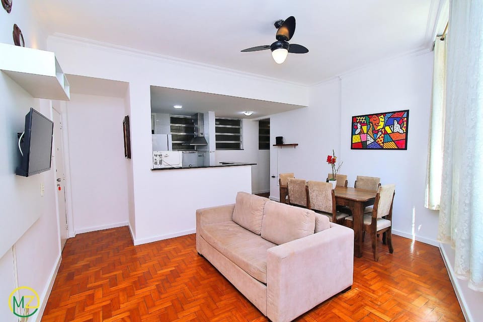 CHEAP 2 bedrooms apartment in Copacabana Apartment in Rio de Janeiro