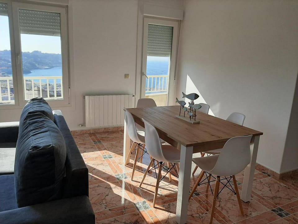 Dining area, Sea view