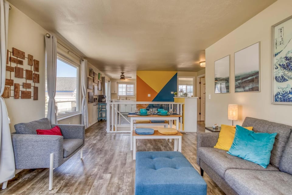 Beachlandia House in Devils Lake