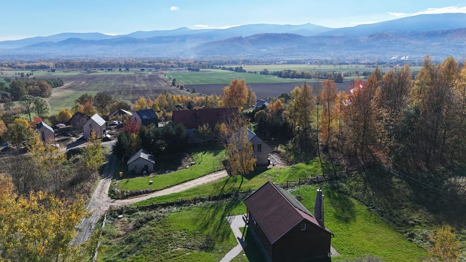 Nearby landmark, Spring, Day, Natural landscape, Bird's eye view, Garden, View (from property/room), Garden view, Mountain view, Parking