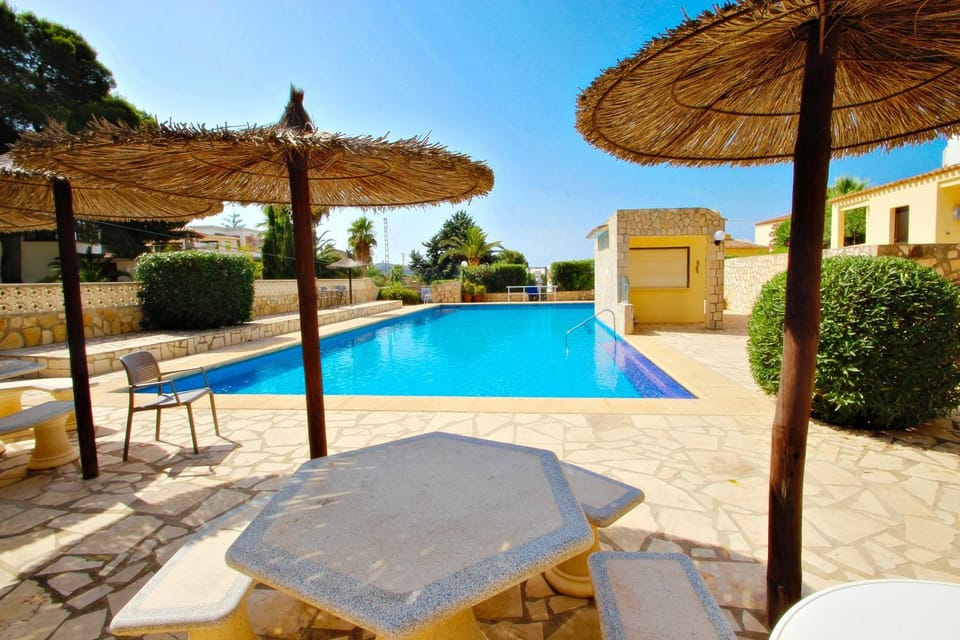 Magdalena - holiday bungalow with pool in Teulada Apartment in Marina Alta