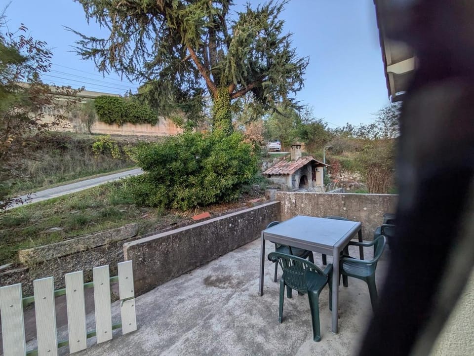 Patio, BBQ facilities, Balcony/Terrace