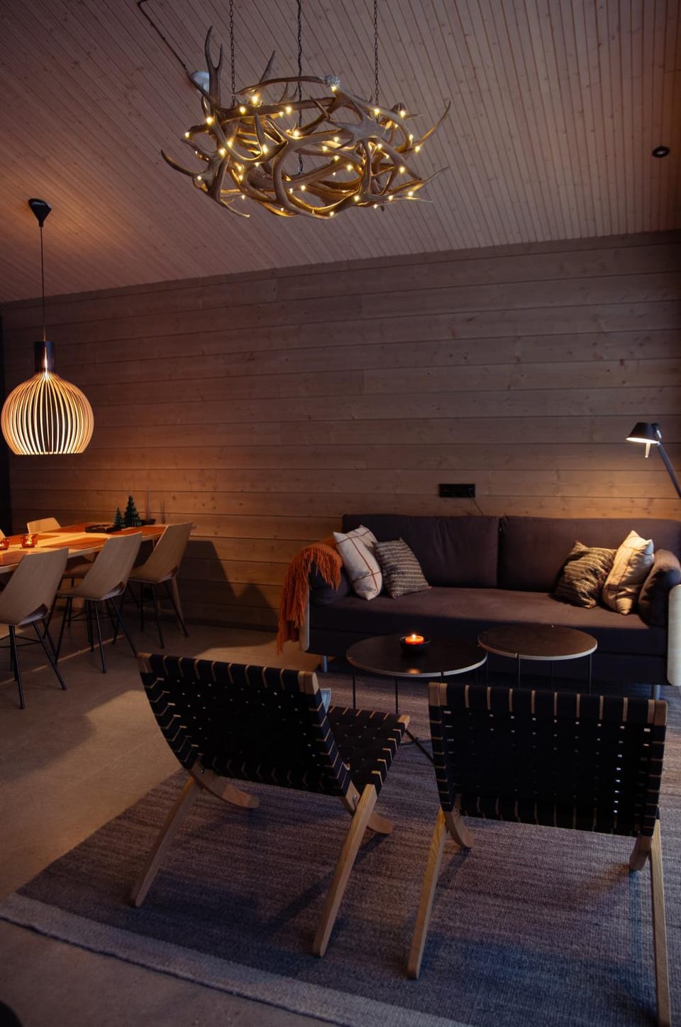 Living room, Dining area