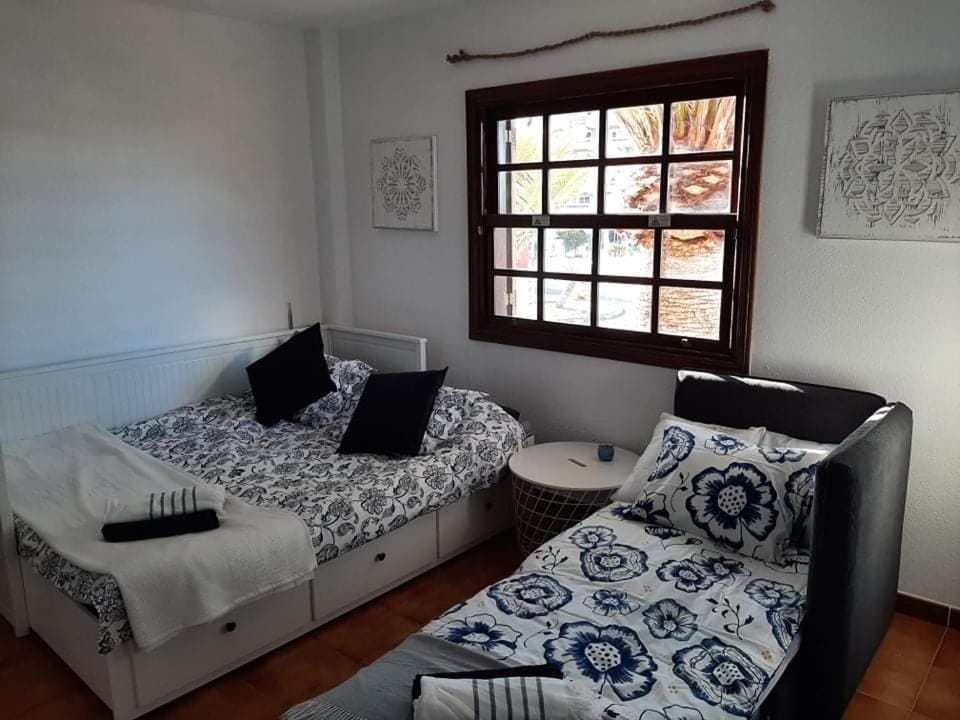 Apartament i basen na Teneryfie, Rayo de Sol ex Parque Albatros Apartment in Abona