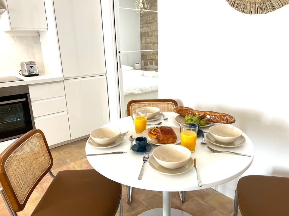 Dining area, Dinner