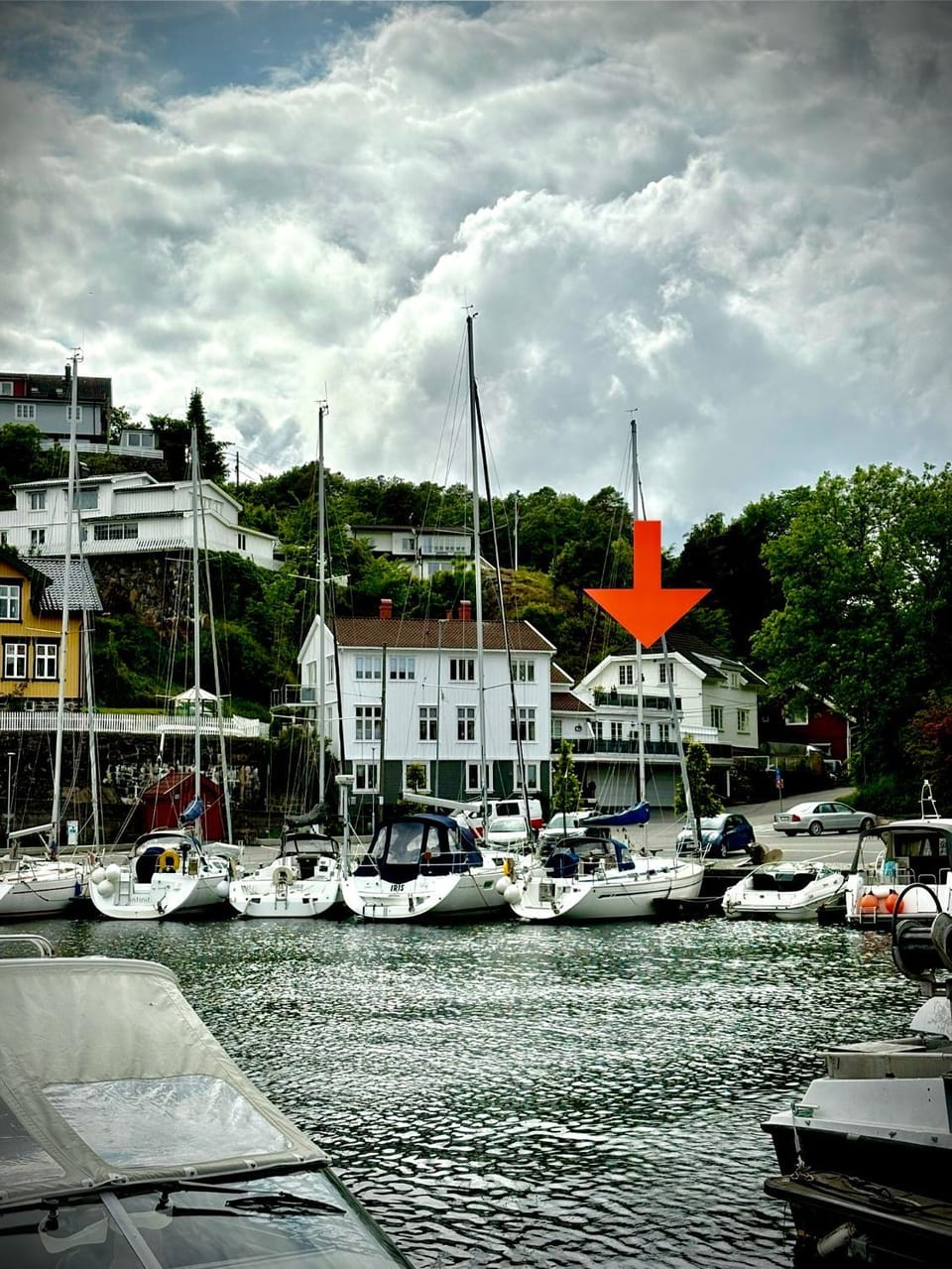 Nice apartment close to the sea with parking and garden Apartment in Norway