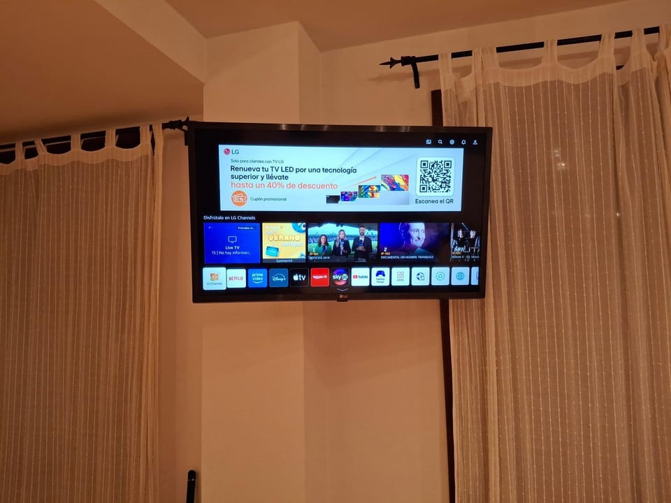 En el pleno centro de Biescas con garaje, ascensor, ventiladores y WiFi Apartment in Biescas