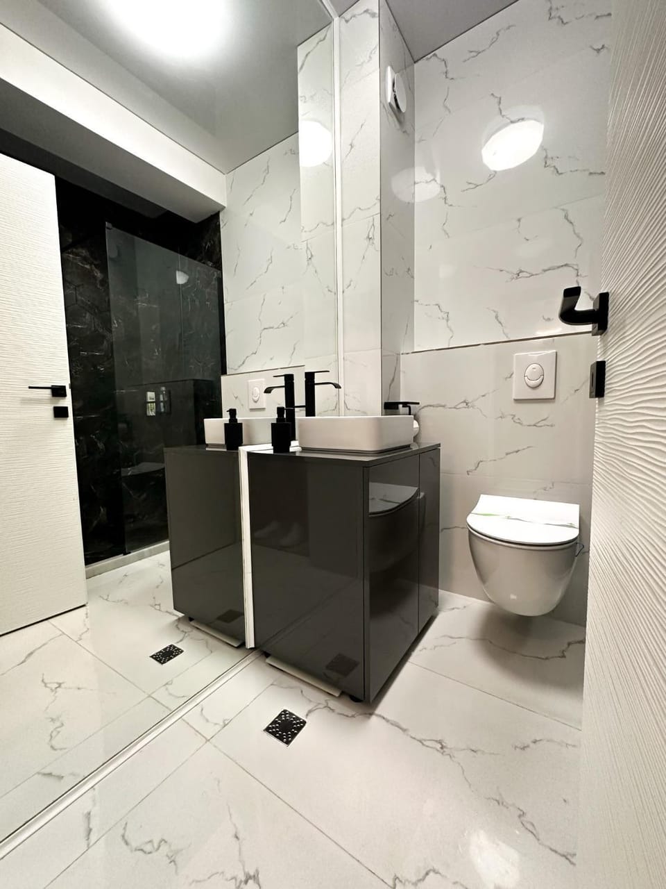Toilet, Bathroom