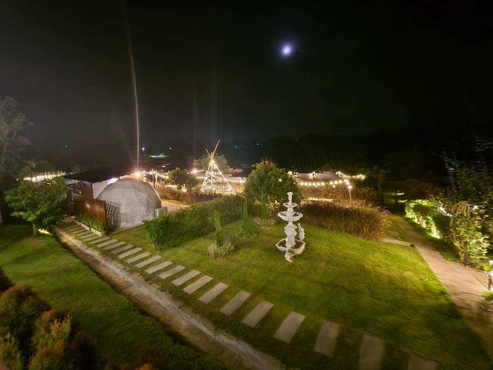 เต็นท์โดมเขาค้อ Lung Bun Camp Luxury tent in Thailand