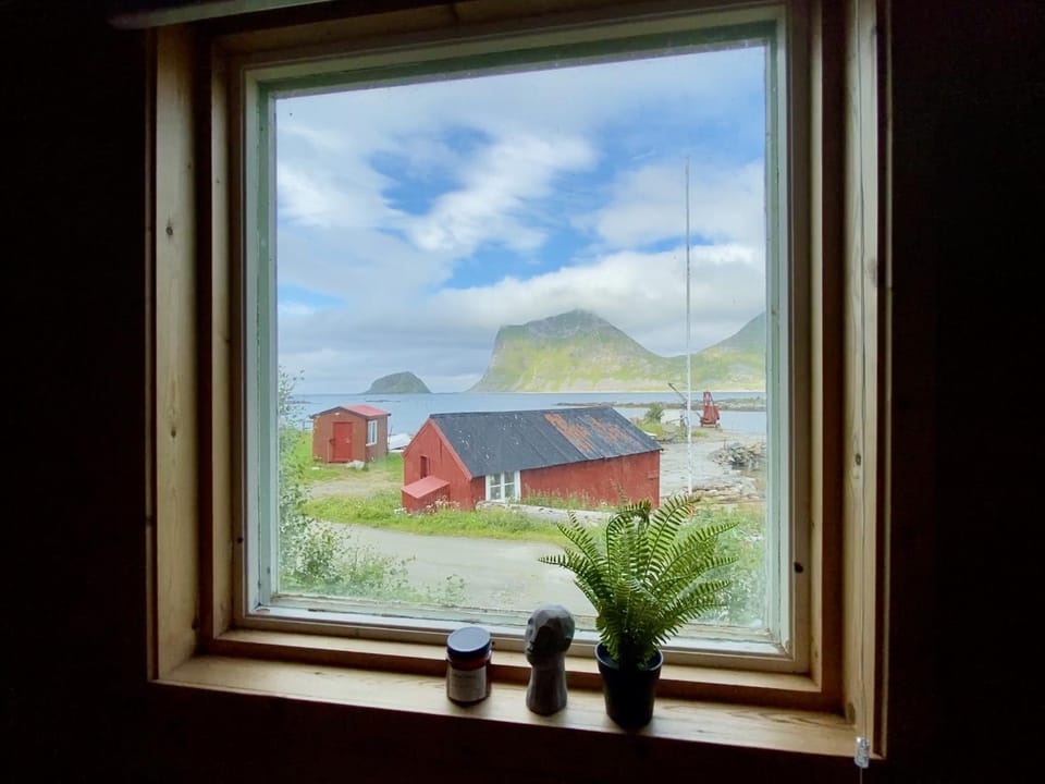 Garden view, Mountain view