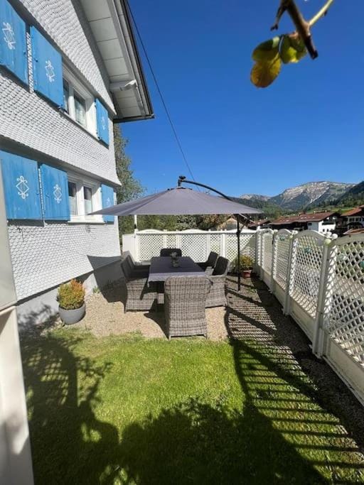Garden, Balcony/Terrace