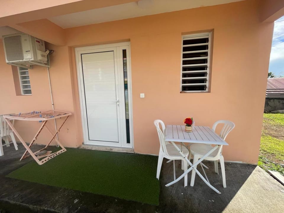 Océane Apartment in Leeward Islands