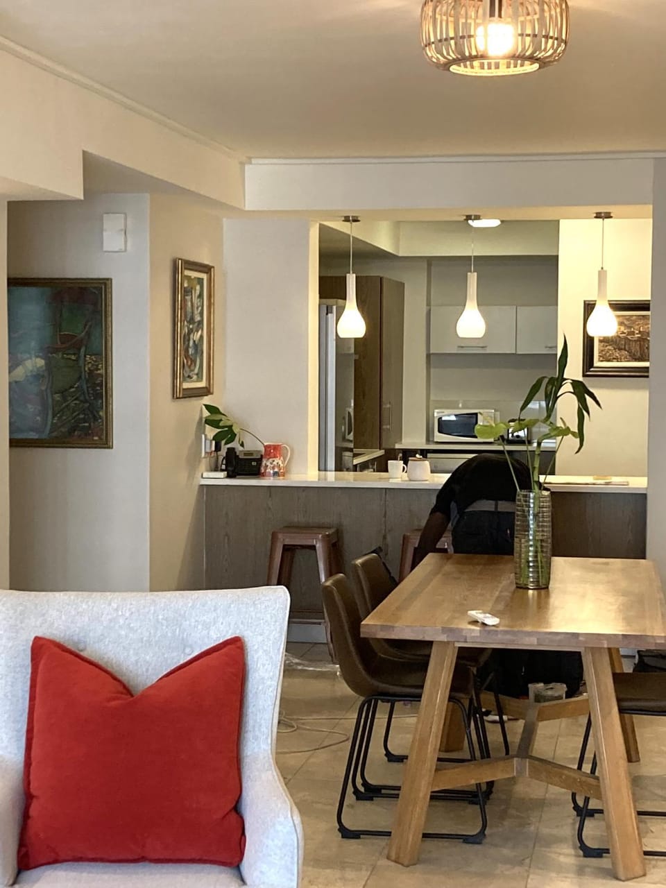 Kitchen or kitchenette, Dining area