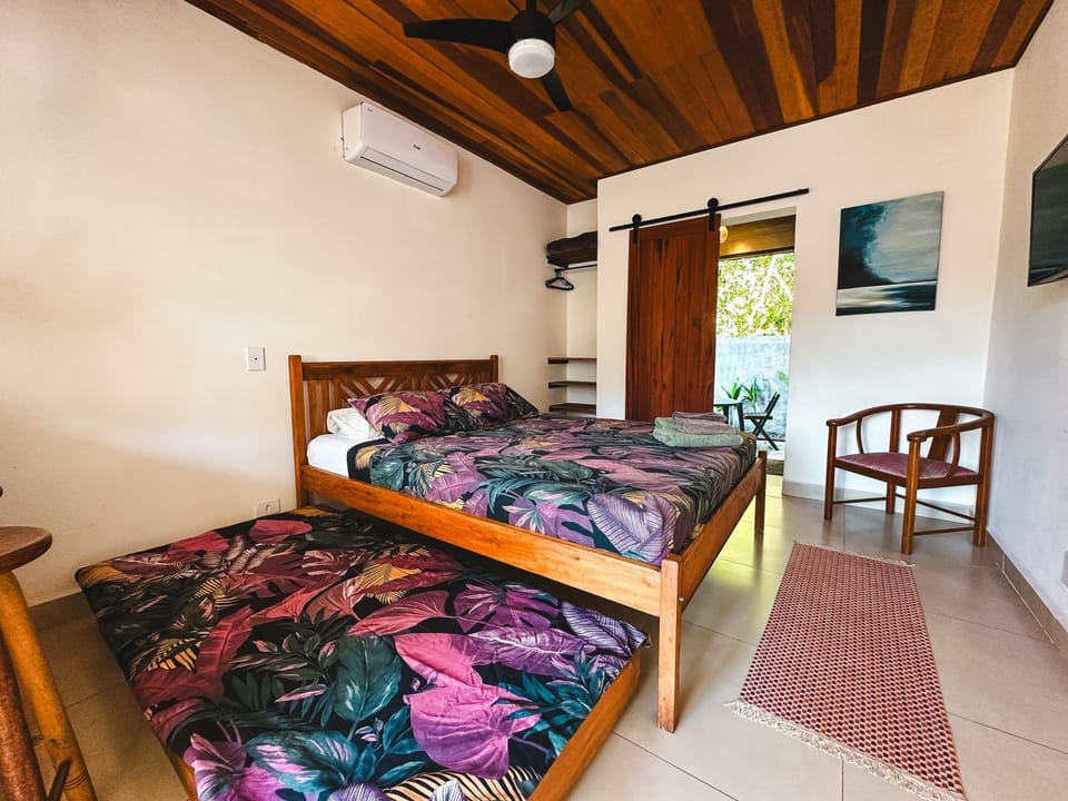 Hakuna Studios Barra do Sahy Bed and Breakfast in São Sebastião