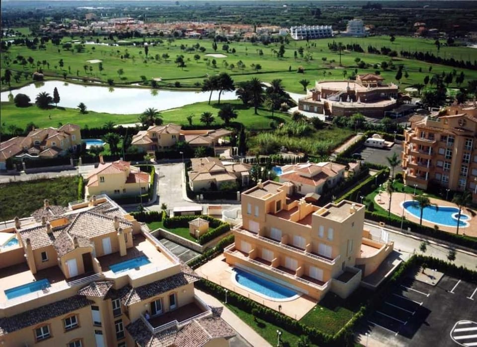 Area and facilities