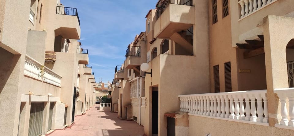 Villas Del Mar 2-bedroom Apartment with Swimming pool Apartment in Torrevieja