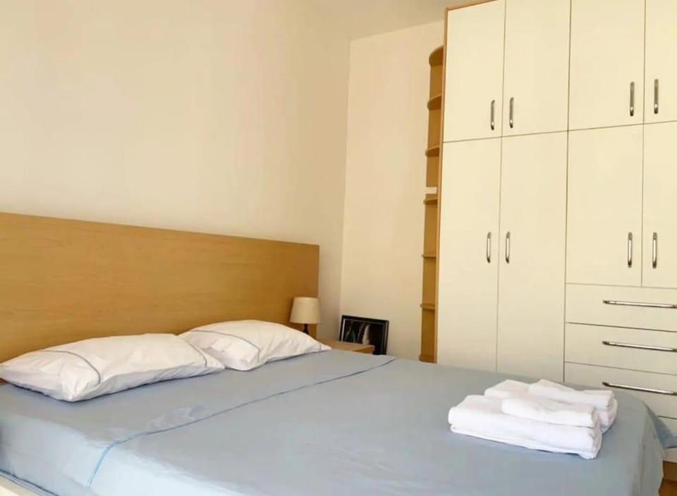 Bed, Photo of the whole room, Bedroom, towels, wardrobe