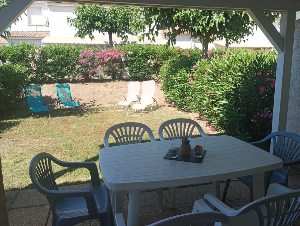 Patio, Garden, Balcony/Terrace