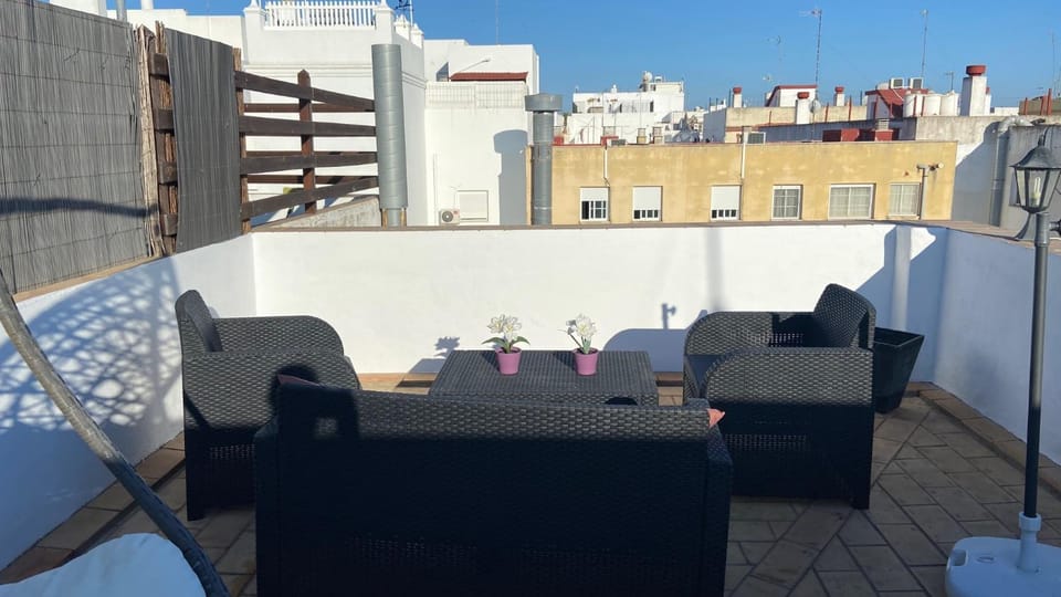 Balcony/Terrace, City view
