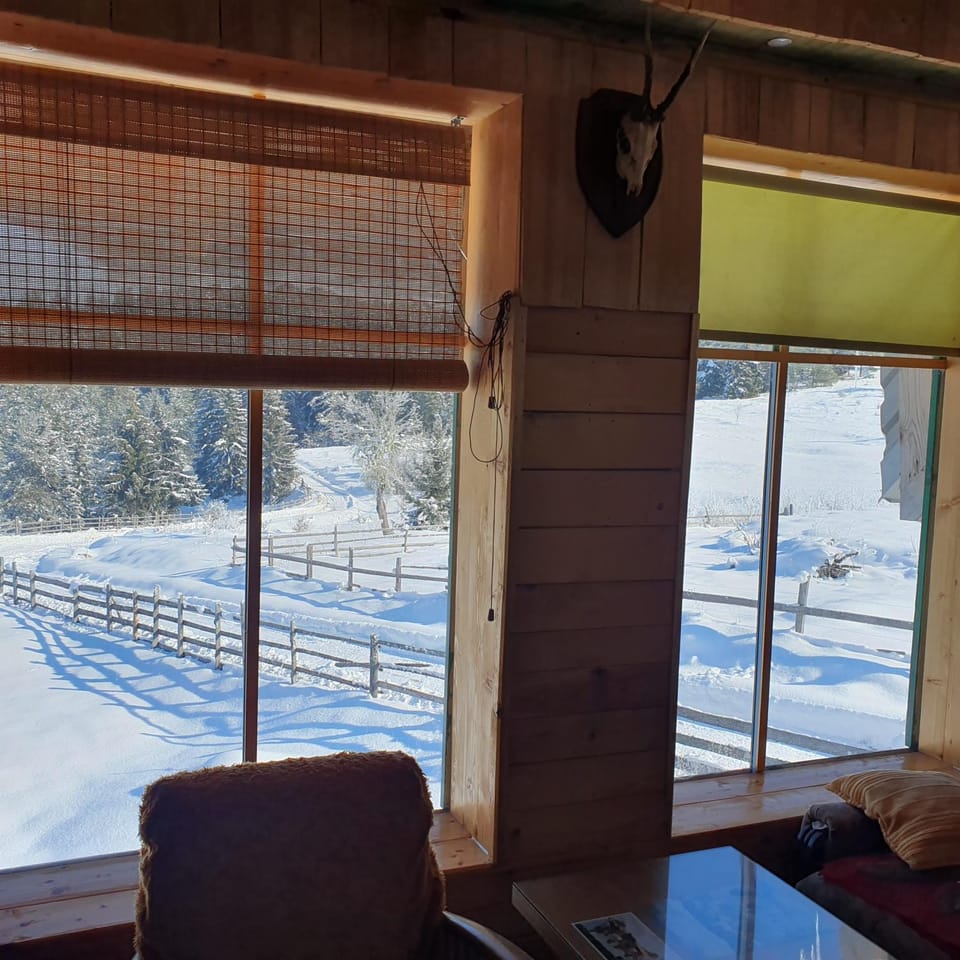 Planinska koliba Ajdanovici Jelovac Nisicka visoravan Chalet in Federation of Bosnia and Herzegovina