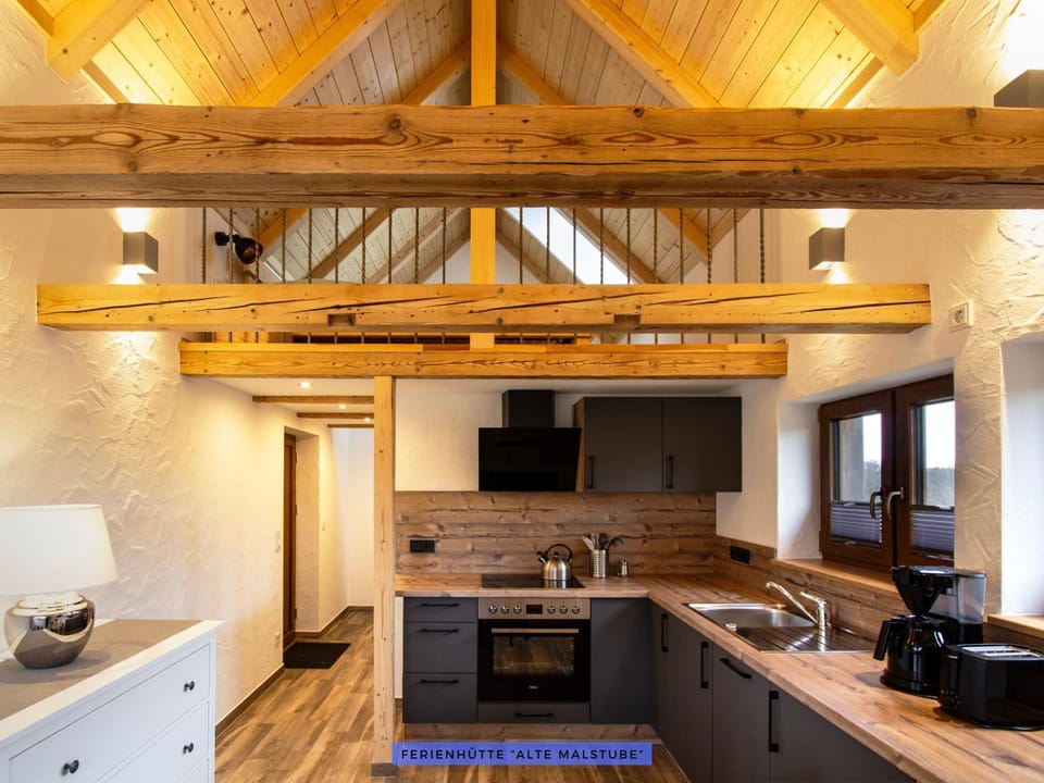 Kitchen or kitchenette, kitchen, kitchen