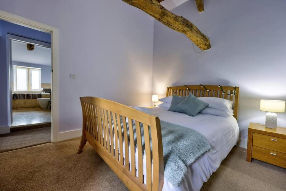 Swans Farm House in Craven District