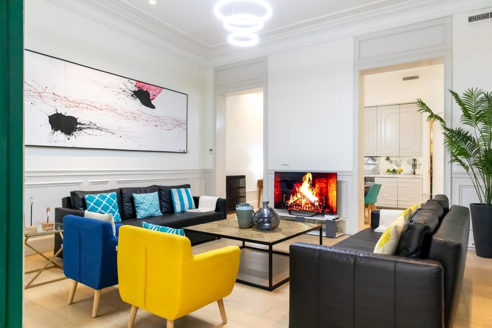 Living room, Seating area