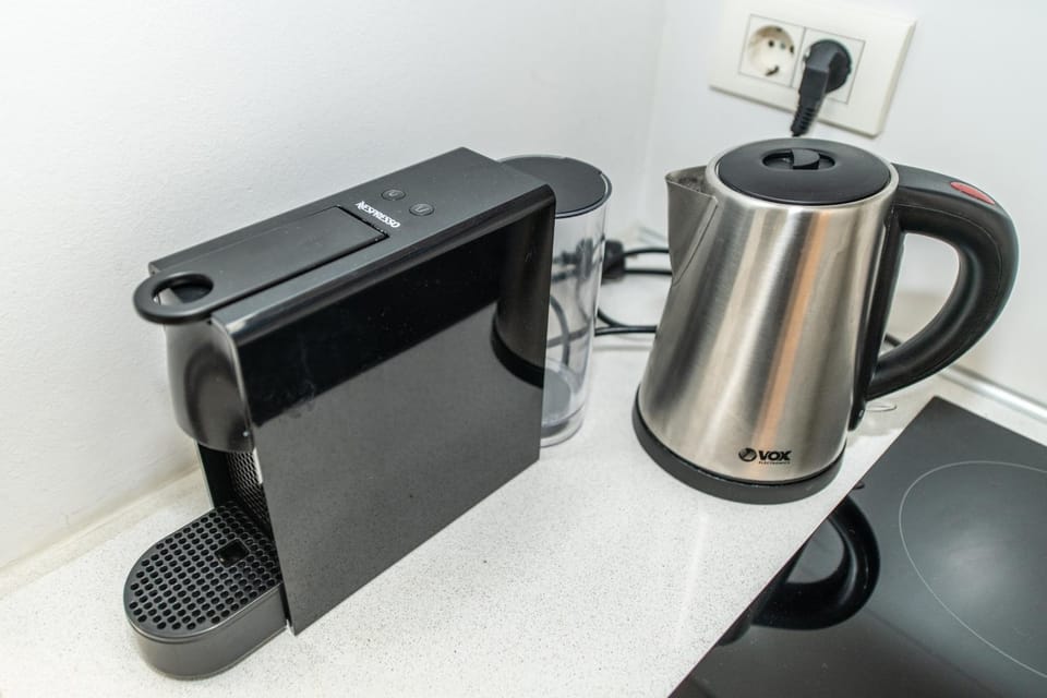 Coffee/tea facilities, Kitchen or kitchenette
