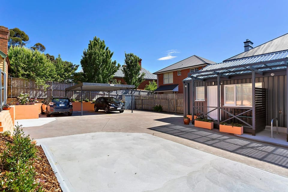 Property building, Parking