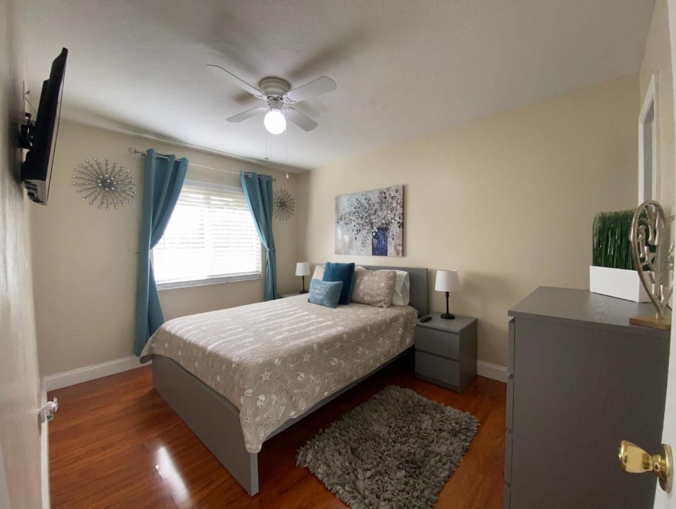 Bed, Bedroom