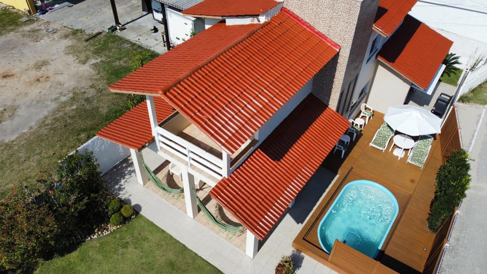 Property building, Bird's eye view, Swimming pool