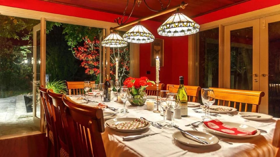 Dining area, Dinner