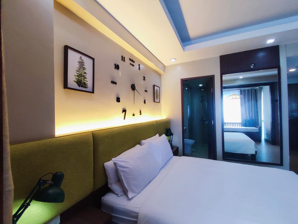 TWO PALMTREE VILLAS NEWPORT BOULEVARD NEAR NAIA 3 PASAY CITY Apartment in Pasay