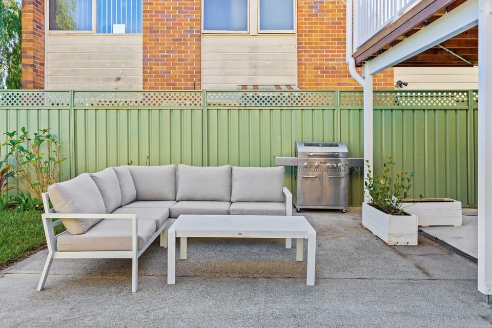 Catalina Bay - Child & Pet Friendly House in Lake Macquarie