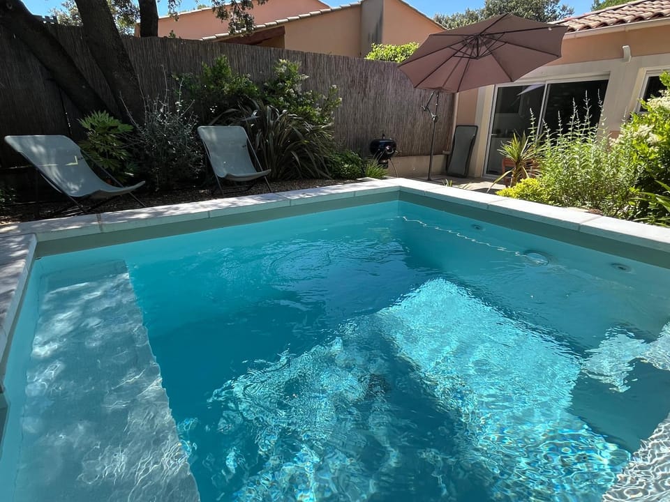 Magnifique villa avec piscine en Provence Villa in Sorgues