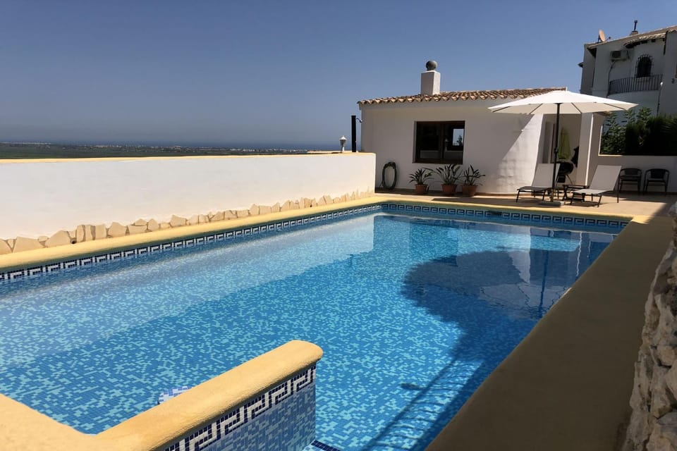 Villa Ventura - 4p, Pool Villa in Marina Alta