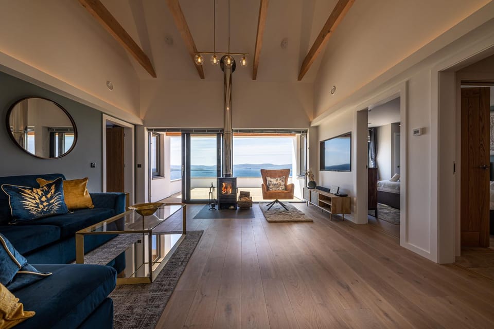 TV and multimedia, Living room, Seating area, Mountain view, Sea view